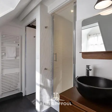 Apartment Le Phare Bleu Center & 2 To 4 Guests Honfleur