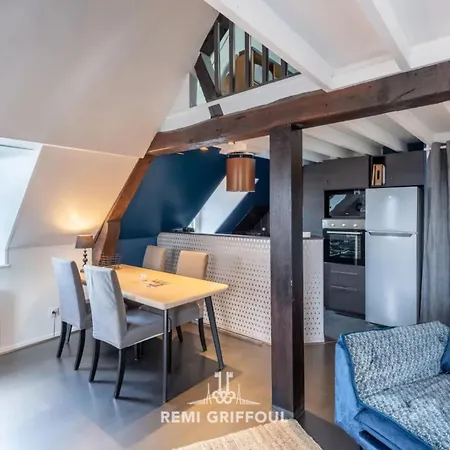 Le Phare Bleu Center & 2 To 4 Guests Honfleur