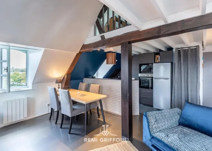 Le Phare Bleu Center & 2 To 4 Guests Онфлёр